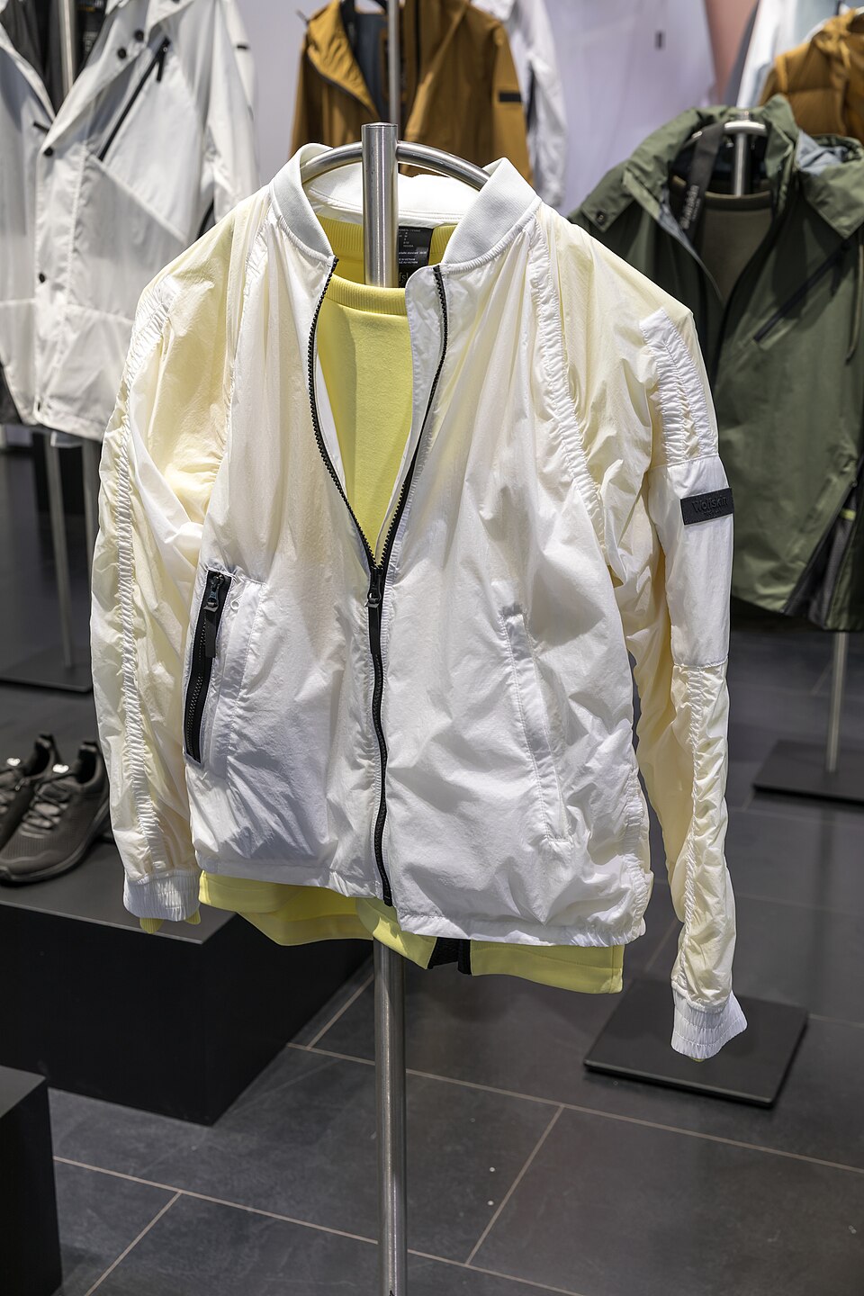 Vertex Bomber Jacket 00004