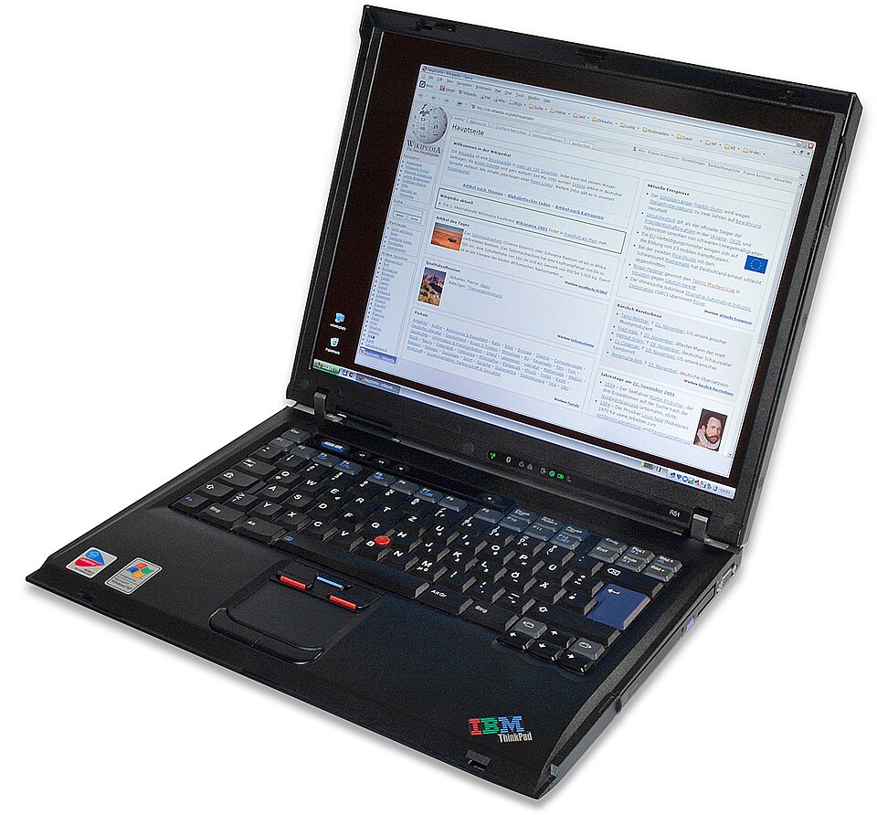 Apex Ultrabook 00037